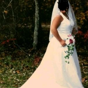 Wedding dress